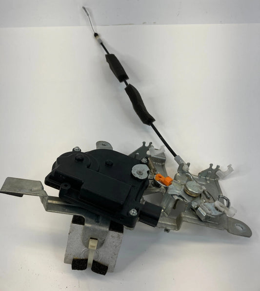 2005-2010 HONDA ODYSSEY REAR LEFT SIDE SLINDING DOOR HANDLE CRANK ACTUATOR OEM
