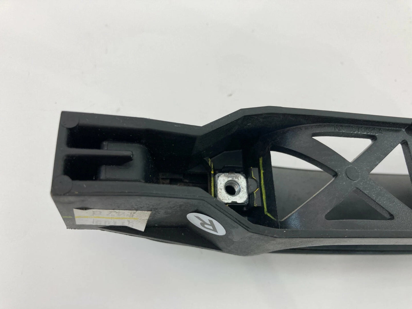 2007-2009 SATURN AURA FRONT RIGHT PASSENGER SIDE EXTERIOR DOOR HANDLE ASSEMBLY