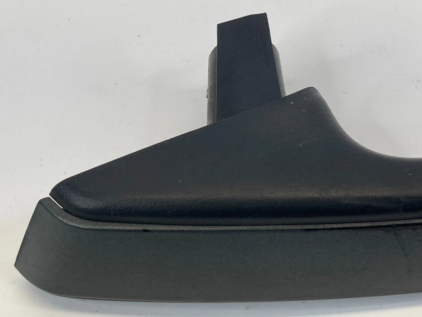 2006-2008 MAZDA6 MAZDA 6 FRONT RIGHT PASSENGER INNER INTERIOR PULL HANDLE OEM
