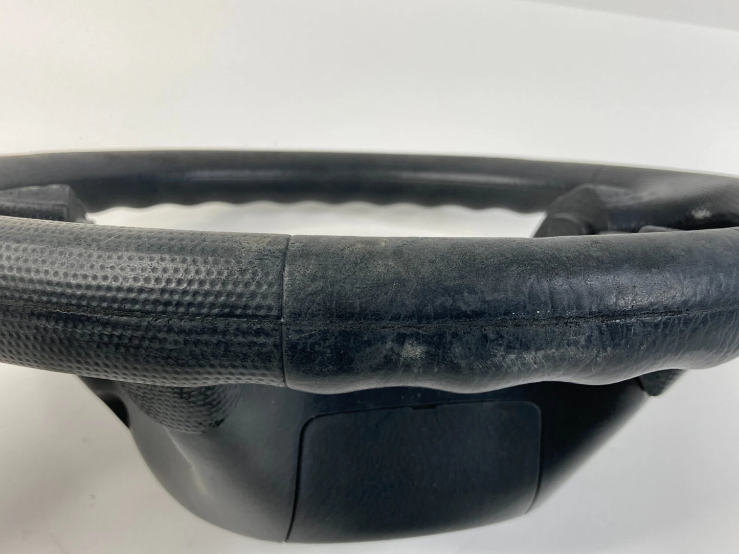 2002 03 04 05 2006 HONDA CR-V CRV STEERING WHEEL W/ CRUISE CONTROL SWITCH BLACK