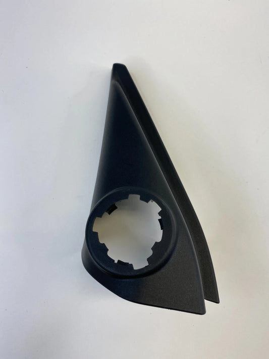 2008-2015 SCION XB WAGON SUV 4DR FRONT LEFT DRIVER DOOR CORNER COVER 67492-12550