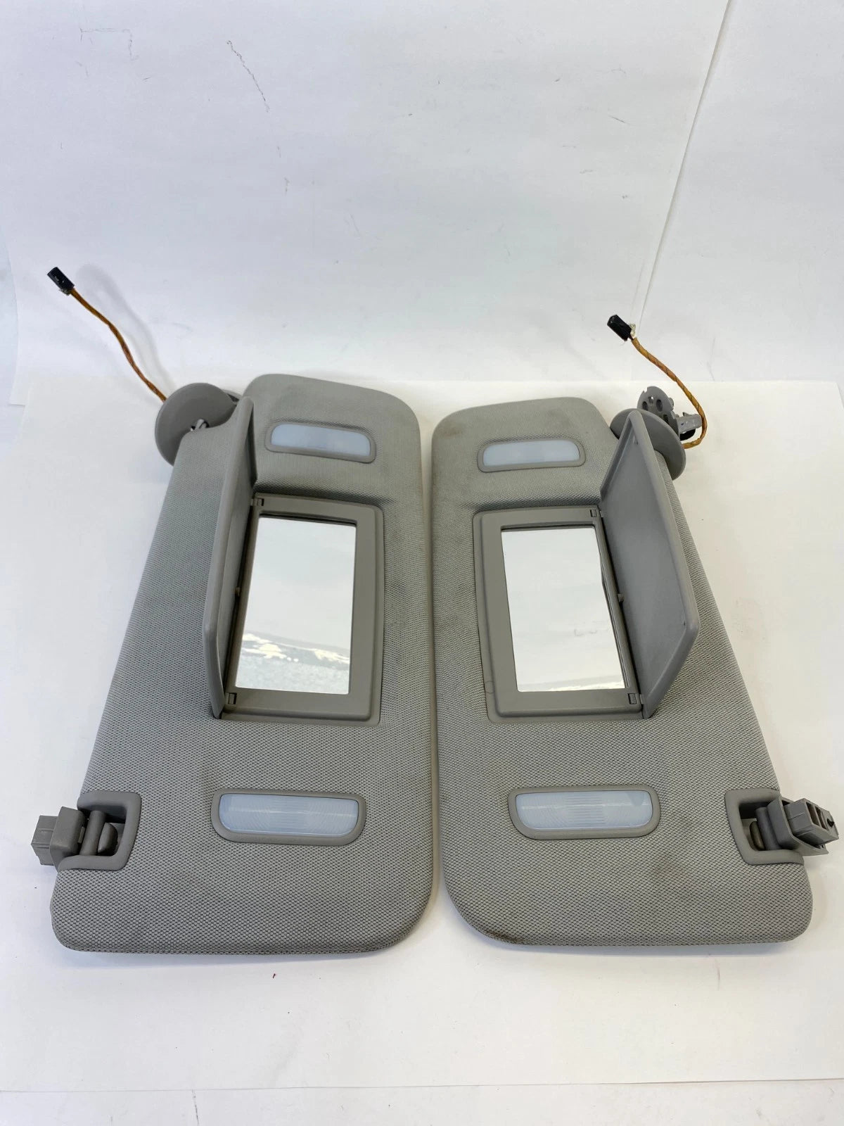 2010-2017 GMC TERRAIN ROOF LEFT RIGHTSUNVISOR SUN VISOR PAIR SET OEM