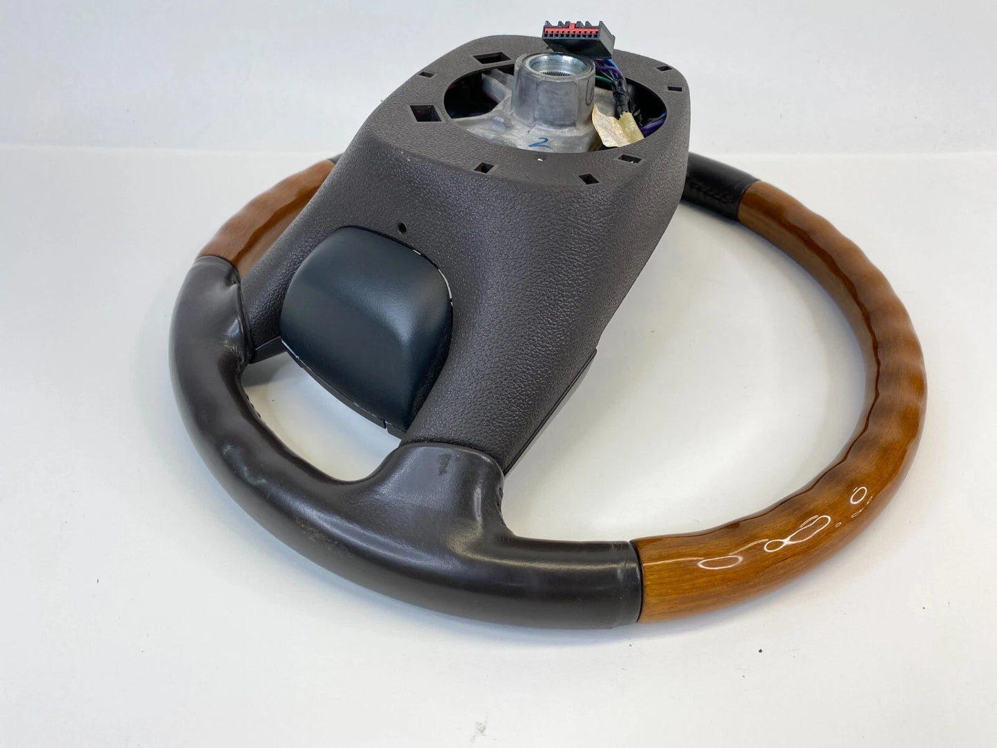 2009-2012 BUICK ENCLAVE GMC ACADIA STEERING WHEEL W/ LEATHER WOODGRAIN OEM