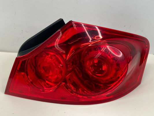 2009-2013 INFINITI G37 SEDAN REAR RIGHT SIDE TAIL LIGHT TAILLIGHT OUTER LAMP OEM