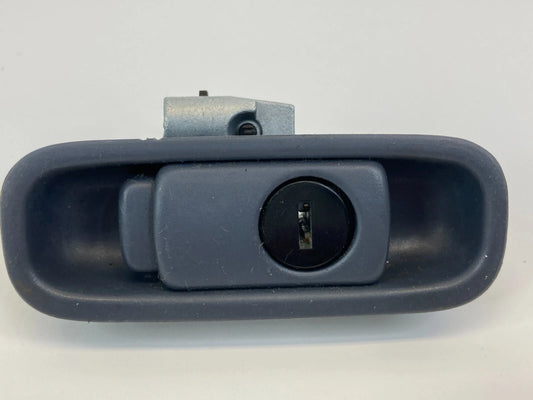 1998-2002 HONDA ACCORD SEDAN GLOVE BOX COMPARTMENT LATCH LOCK HANDLE ASSEMBLY