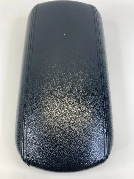 2014-2018 KIA FORTE CENTER CONSOLE ARMREST LID COVER ASSEMBLY BLACK OEM