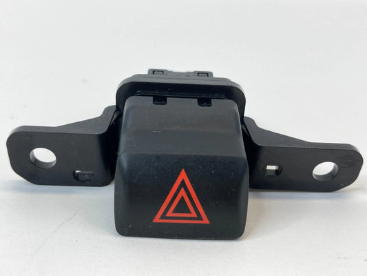 2007-2013 NISSAN ALTIMA HAZARD EMERGENCY WARNING LIGHT BUTTON SWITCH ASSEMBLY