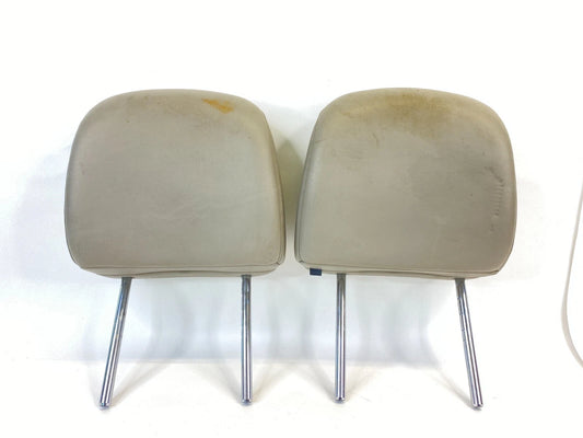 2005 2006 05 06 INFINITI G35 FRONT HEADREST SEAT HEAD REST PAIR SET OEM