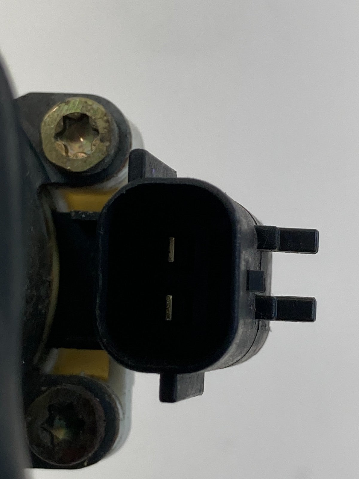 2005-2008 Dodge Magnum Front Left Side Door Window Motor Assembly 0536009901