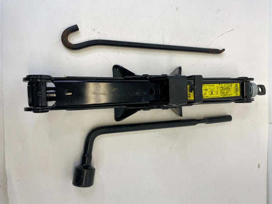 2015-2019 HYUNDAI SONATA SPARE TIRE SCISSOR JACK KIT LUG WRENCH OEM FACTORY