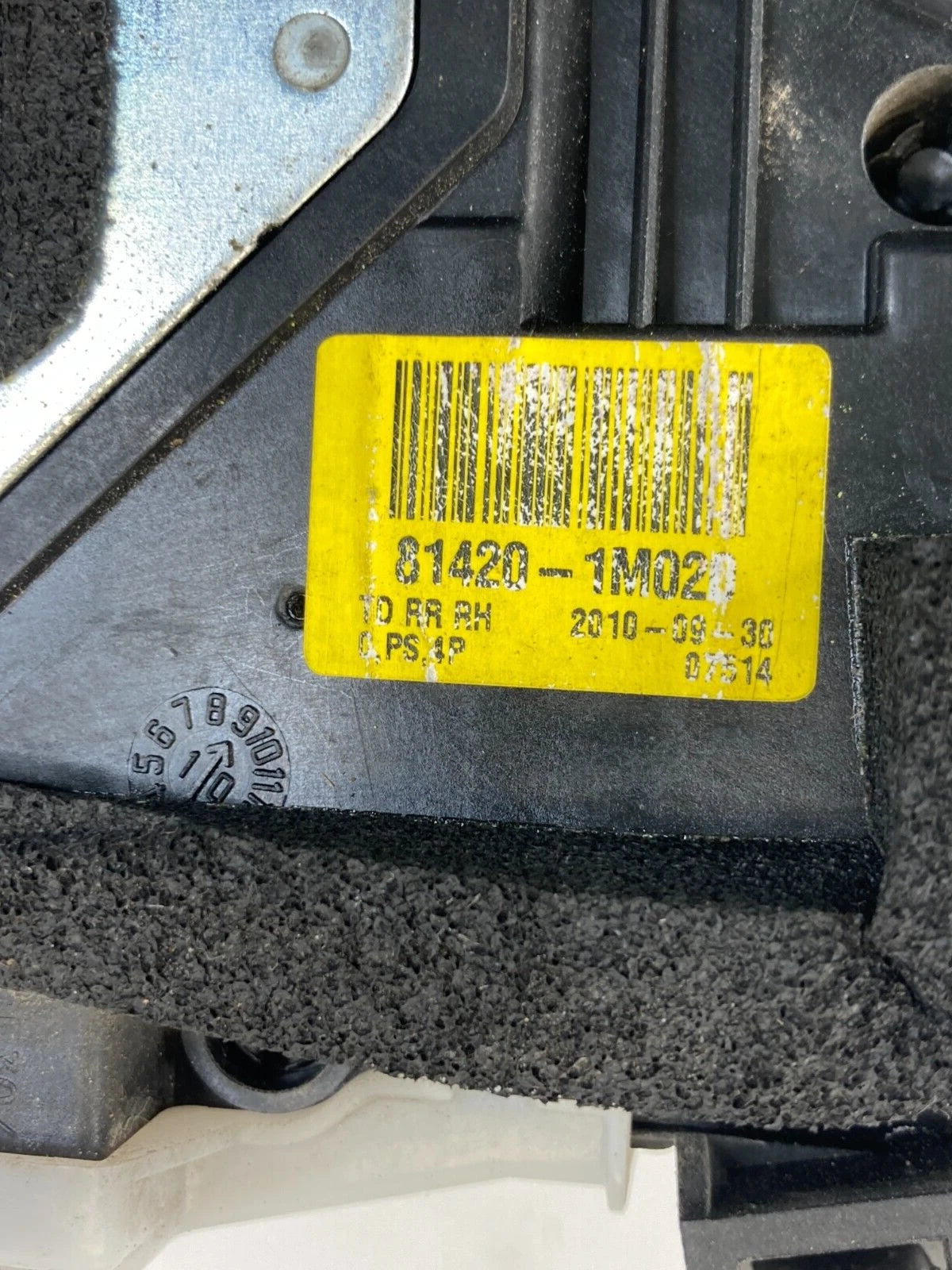 2010 2011 2012 2013 KIA FORTE REAR RIGHT DOOR LOCK LATCH ACTUATOR 81420-1M020