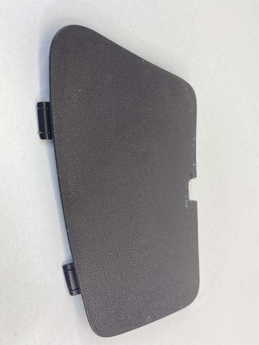 2010-2015 HYUNDAI TUCSON REAR RIGHT TAILGATE LAMP ACCESS COVER CAP 81788-2S000