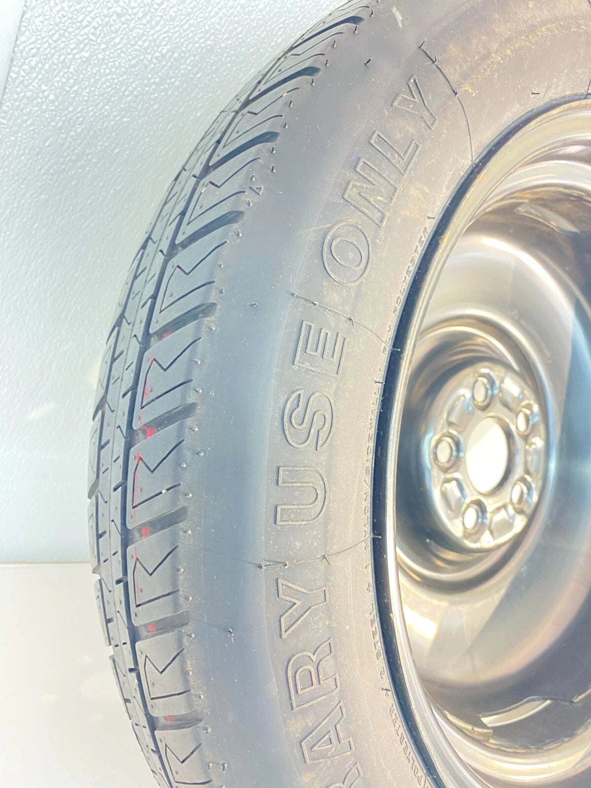 2010-2014 SUBARU LEGACY EMERGENCY SPARE TIRE COMPACT DONUT 16" T135/80R16 R16