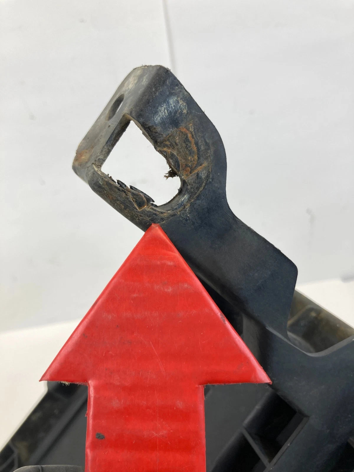 2011-2019 FORD EXPLORER 13-19 POLICE INTERCEPTOR UTILITY BATTERY TRAY HOLDER