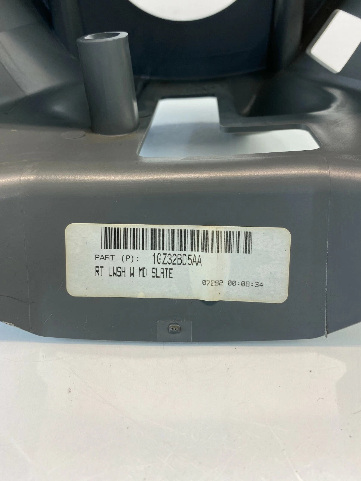 08-10 CHRYSLER TOWN & COUNTRY STEERING COLUMN COVER BEZEL TRIM SHROUD 1GZ32BD5AA