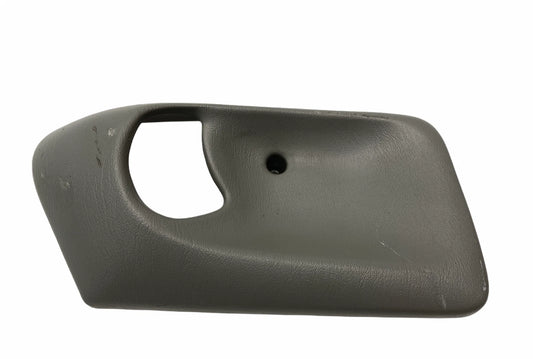 2000-2005 CHEVROLET IMPALA REAR LEFT SIDE INNER DOOR HANDLE BEZEL TRIM 21995764