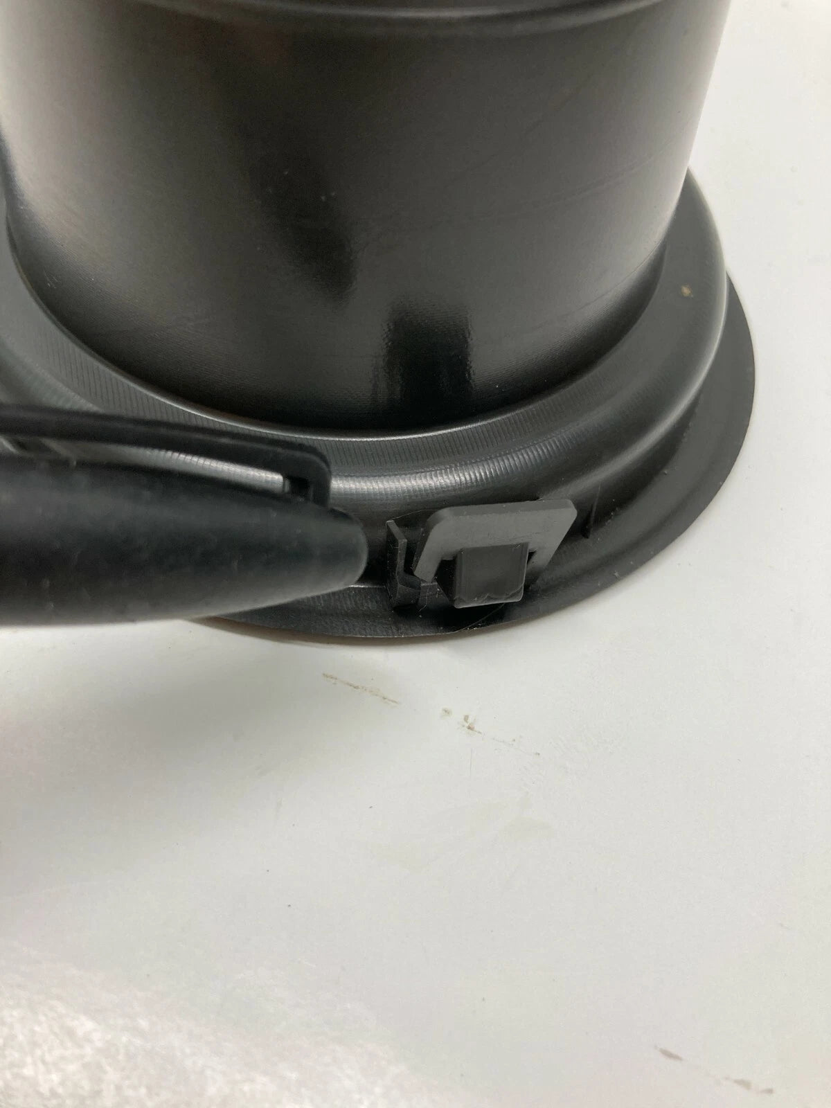 2005-2012 NISSAN PATHFINDER REAR RIGHT CUP HOLDER STORAGE CONTAINER 84956-EA500
