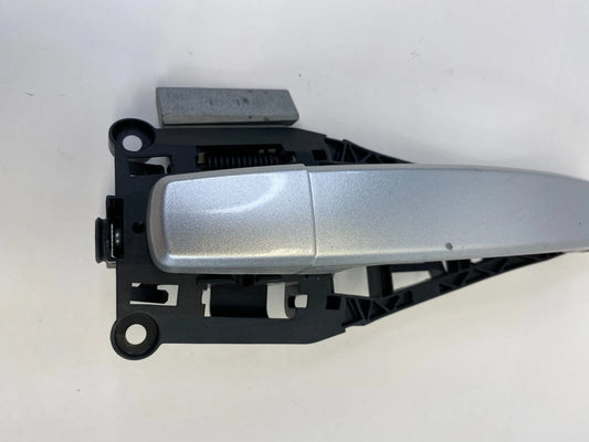 2011 BUICK REGAL REAR RIGHT DOOR HANDLE MECHANISM FRAME BRACKET UNIT OEM FACTORY