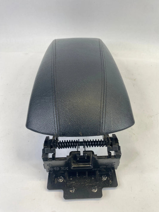 2011-2015 HYUNDAI SONATA CENTER CONSOLE ARMREST LID COVER CONSOLE 846603S000 OEM