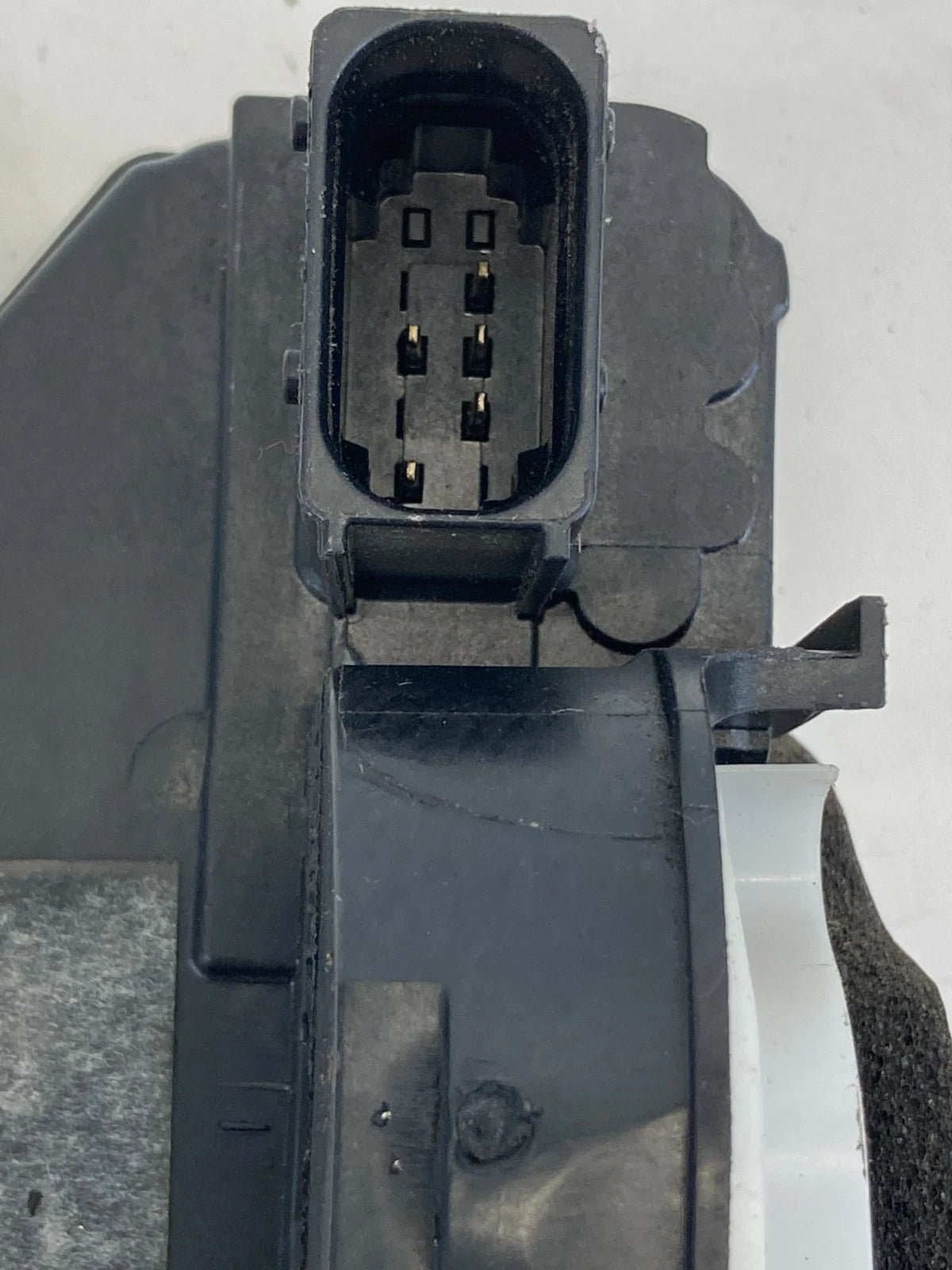 10-17 CHEVROLET EQUINOX FRONT RIGHT PASSENGER DOOR LOCK LATCH ACTUATOR 13579523