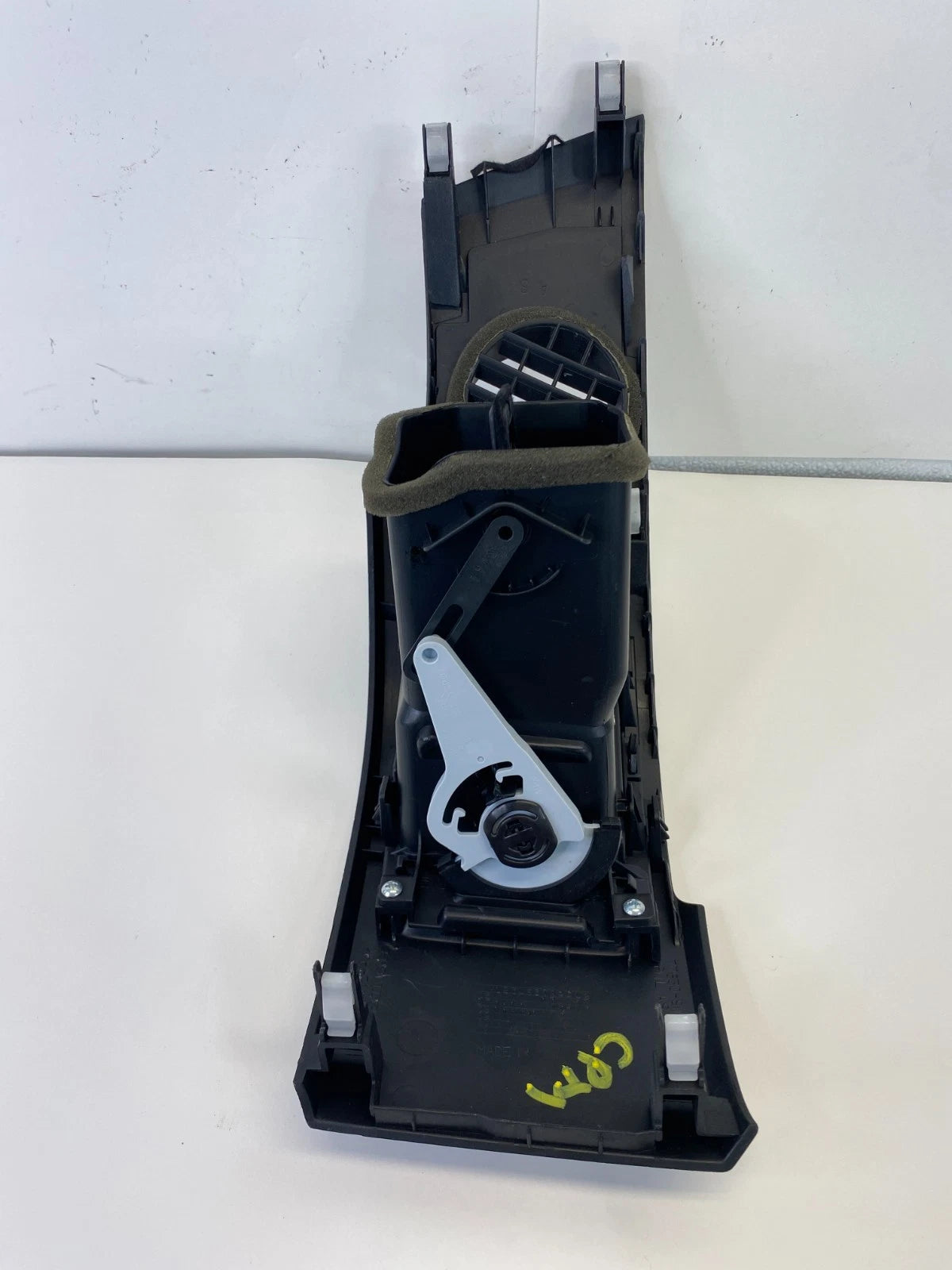 2007-2011 HONDA CR-V RIGHT PASSENGER SIDE DASH AIR VENT BEZEL 77630-SWA-A0 OEM