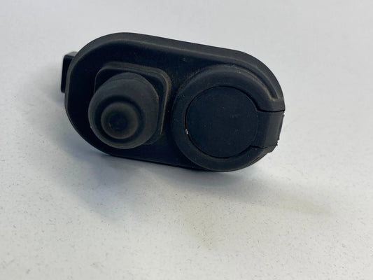 2003-2005 HONDA PILOT RIGHT PASSENGER DOOR COURTESY LAMP JAMB AJAR SWITCH OEM