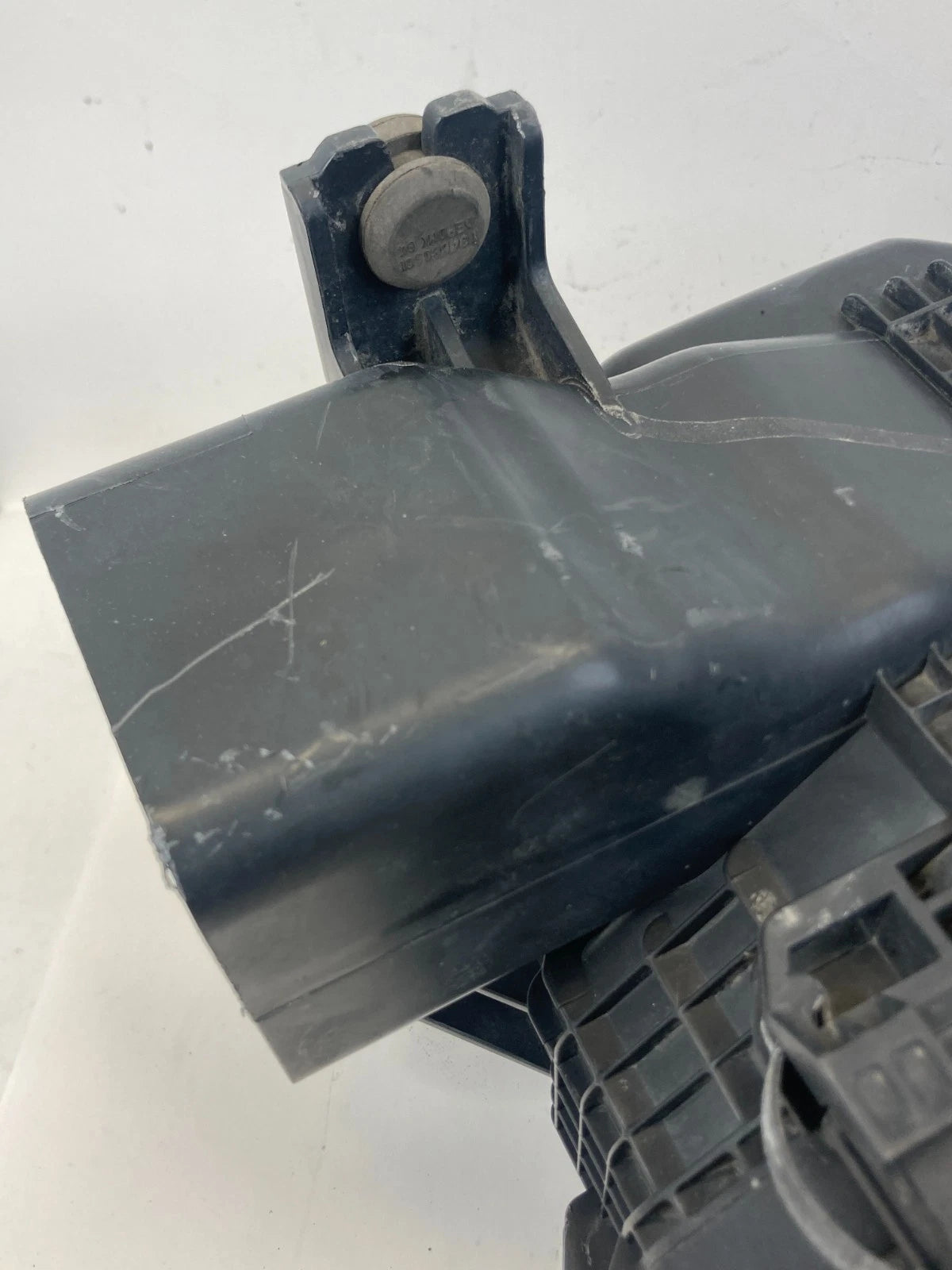 14-16 KIA SOUL 1.6L AIR CLEANER INTAKE FILTER BOX HOUSING ASSY 28110B000 OEM