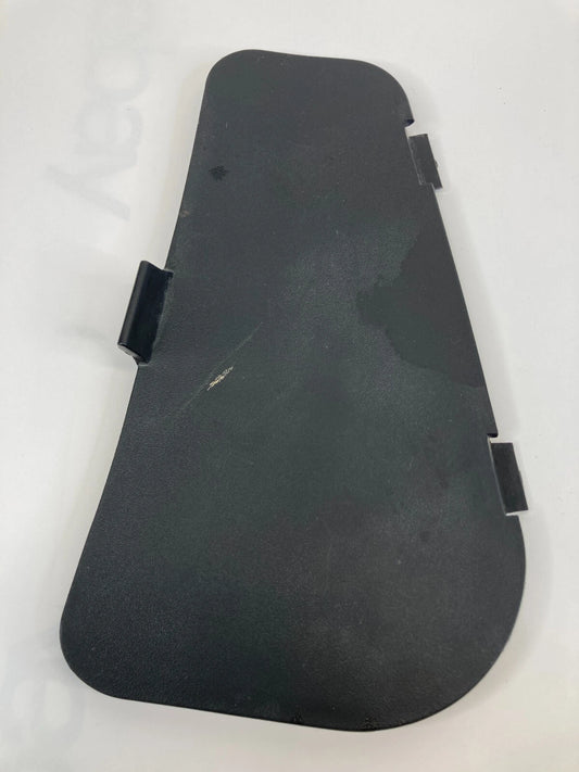 2008 09 2010 CHRYSLER 300 CABIN FILTER ACCESS DOOR TRIM BEZEL MCP001370A OEM