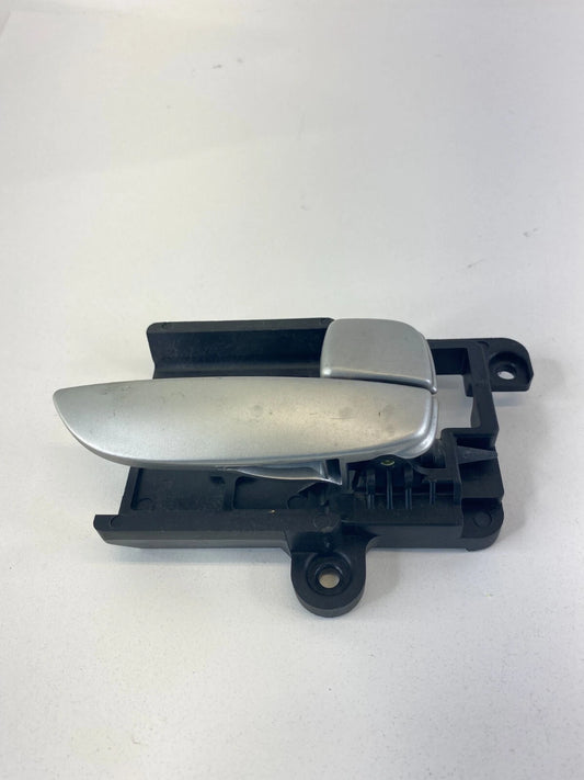 2007-2009 HYUNDAI ELANTRA SEDAN FRONT RIGHT SIDE INNER DOOR HANDLE 82623-HD000