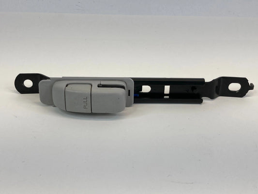 2004-2009 MAZDA3 MAZDA 3 FRONT LEFT DRIVER SIDE SEAT BELT HEIGHT ADJUSTER ASSY