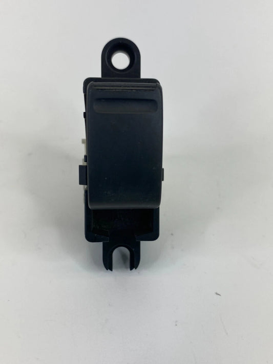 1999-2002 NISSAN PATHFINDER REAR RIGHT BACK DOOR POWER WINDOW CONTROL SWITCH OEM