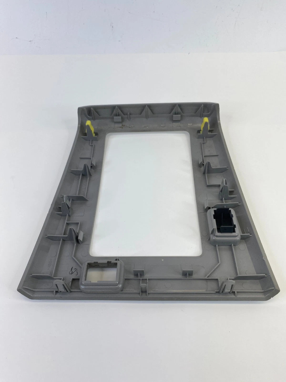 2008-2011 SCION XB CENTER CONSOLE AUTOMATIC SHIFTER BEZEL COVER TRIM 5541312540