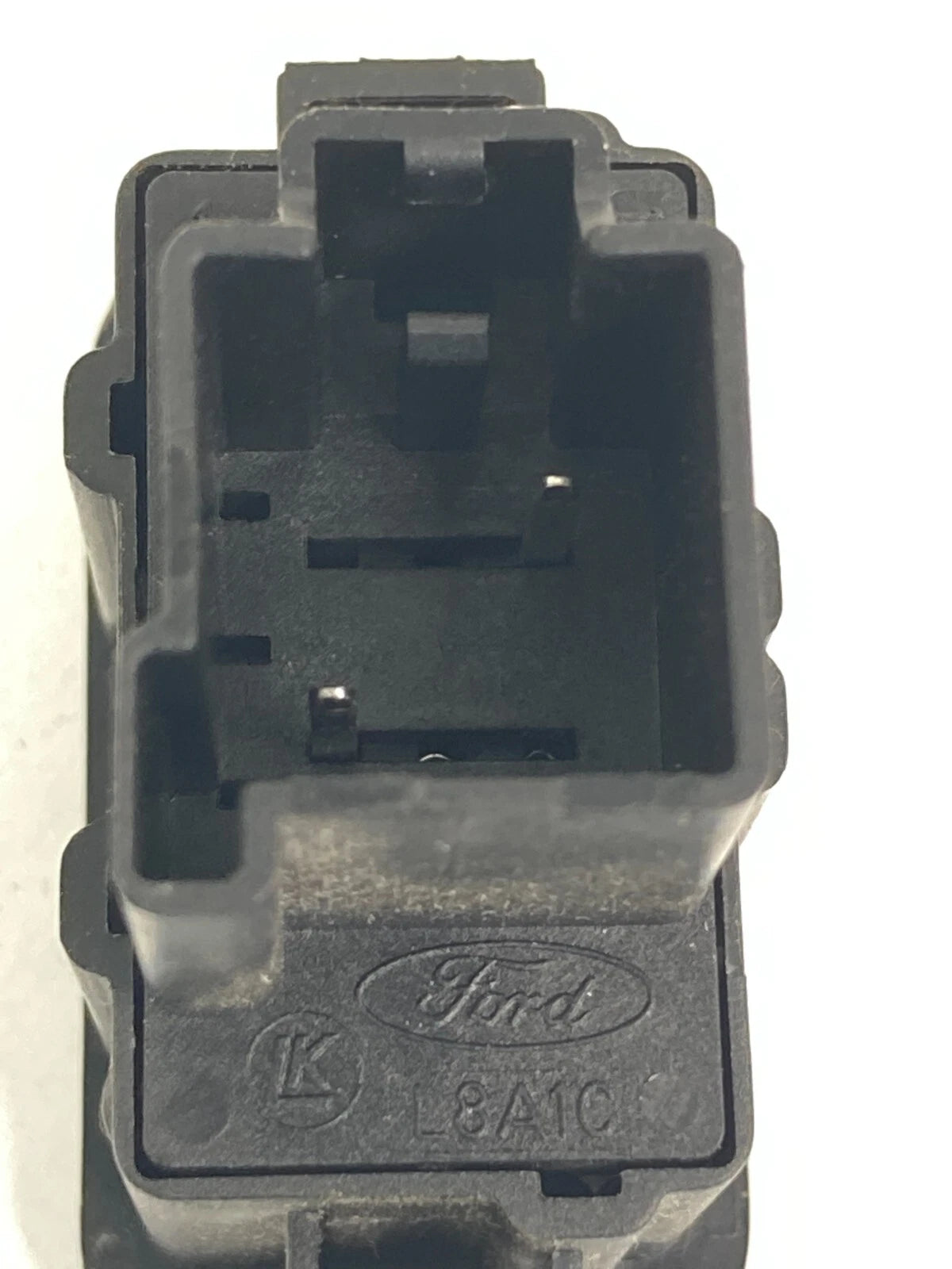 2010-2019 LINCOLN MKT REAR RIGHT SEAT RELEASE ADJUSTER SWITCH BUTTON 8A4T-14B178