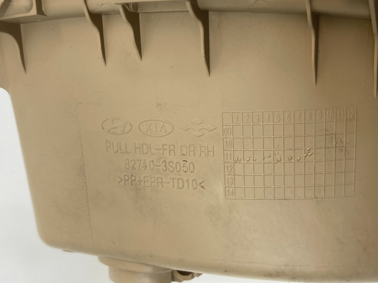 2011-2014 Hyundai Sonata Front Right Side Door Inner Pull Handle 82740-3S050