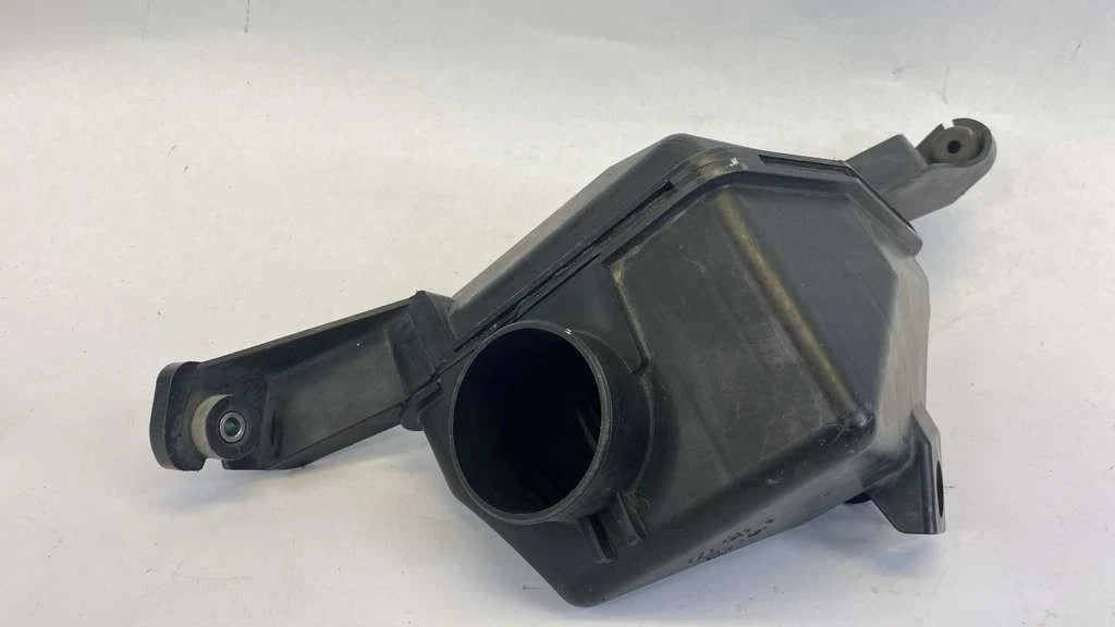 2011-2017 HONDA ODYSSEY 3.5L ENGINE AIR FILTER CLEANER INTAKE HOUSING BOX OEM