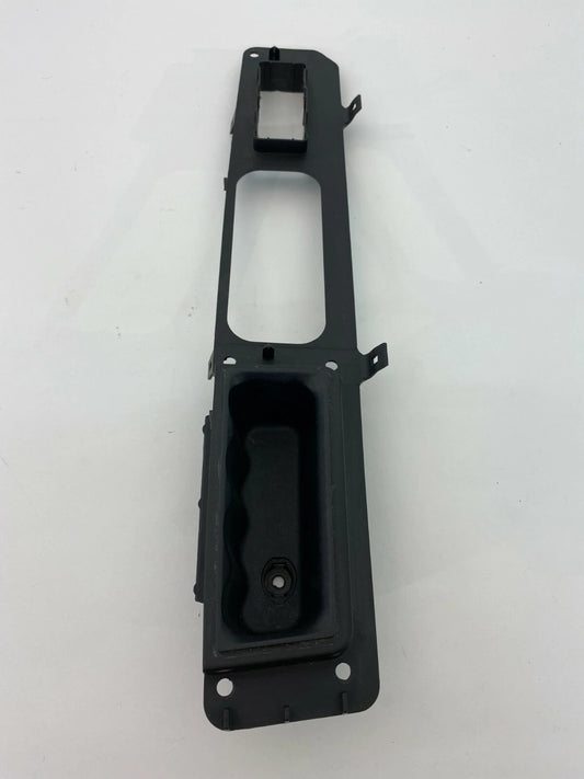 2007-2010 JEEP PATRIOT COMPASS FRONT RIGHT PASSENGER WINDOW SWITCH BEZEL TRIM