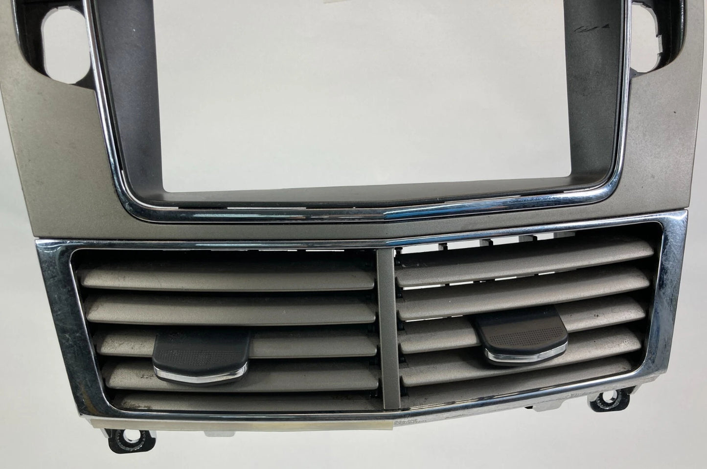 2010 2011 2012 LINCOLN MKT CENTER DASH RADIO BEZEL PANEL AIR VENTS AE93-19C682-A