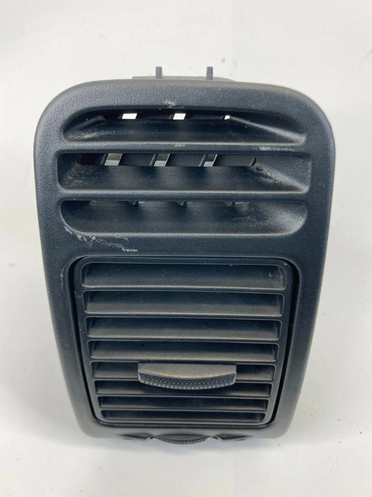 2001-2005 HONDA CIVIC DASH RIGHT OUTLET PASSENGER SIDE A/C AIR VENT GRILLE OEM