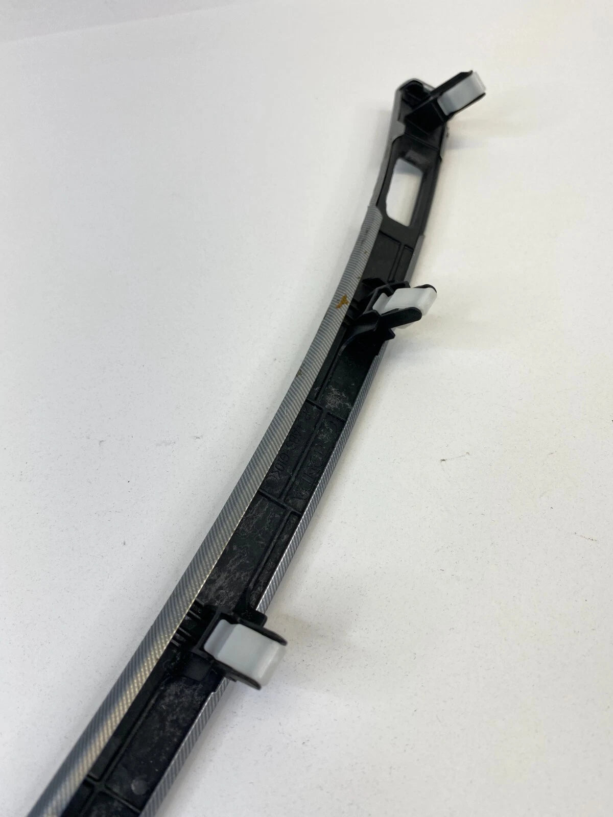 2004-2008 ACURA TL DASH RIGHT PASSENGER BEZEL TRIM MOLDING GARNISH 77560SEPA010