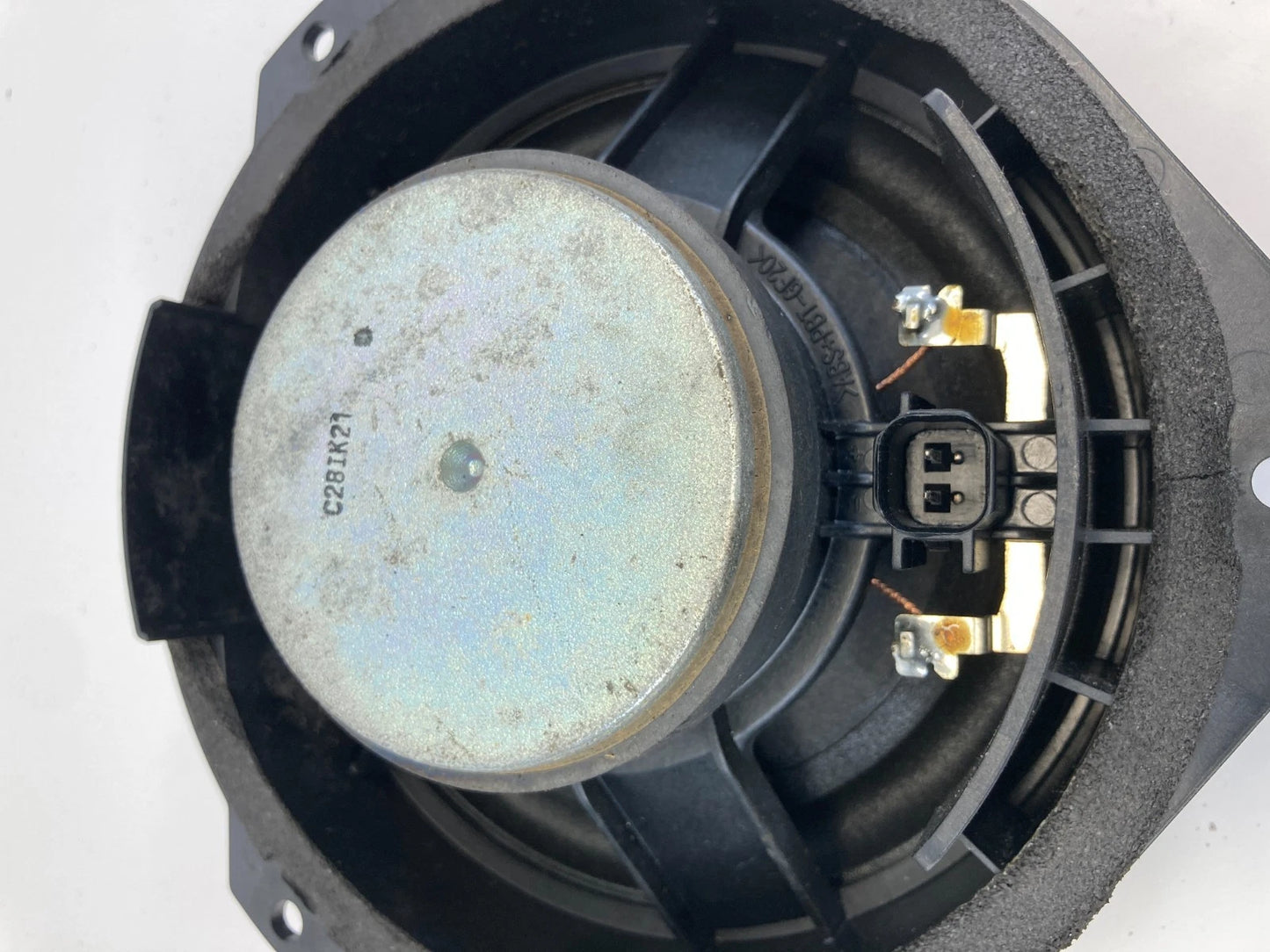 10-17 GMC TERRAIN CHEVROLET EQUINOX REAR LEFT DOOR RADIO SPEAKER 25845394 OEM