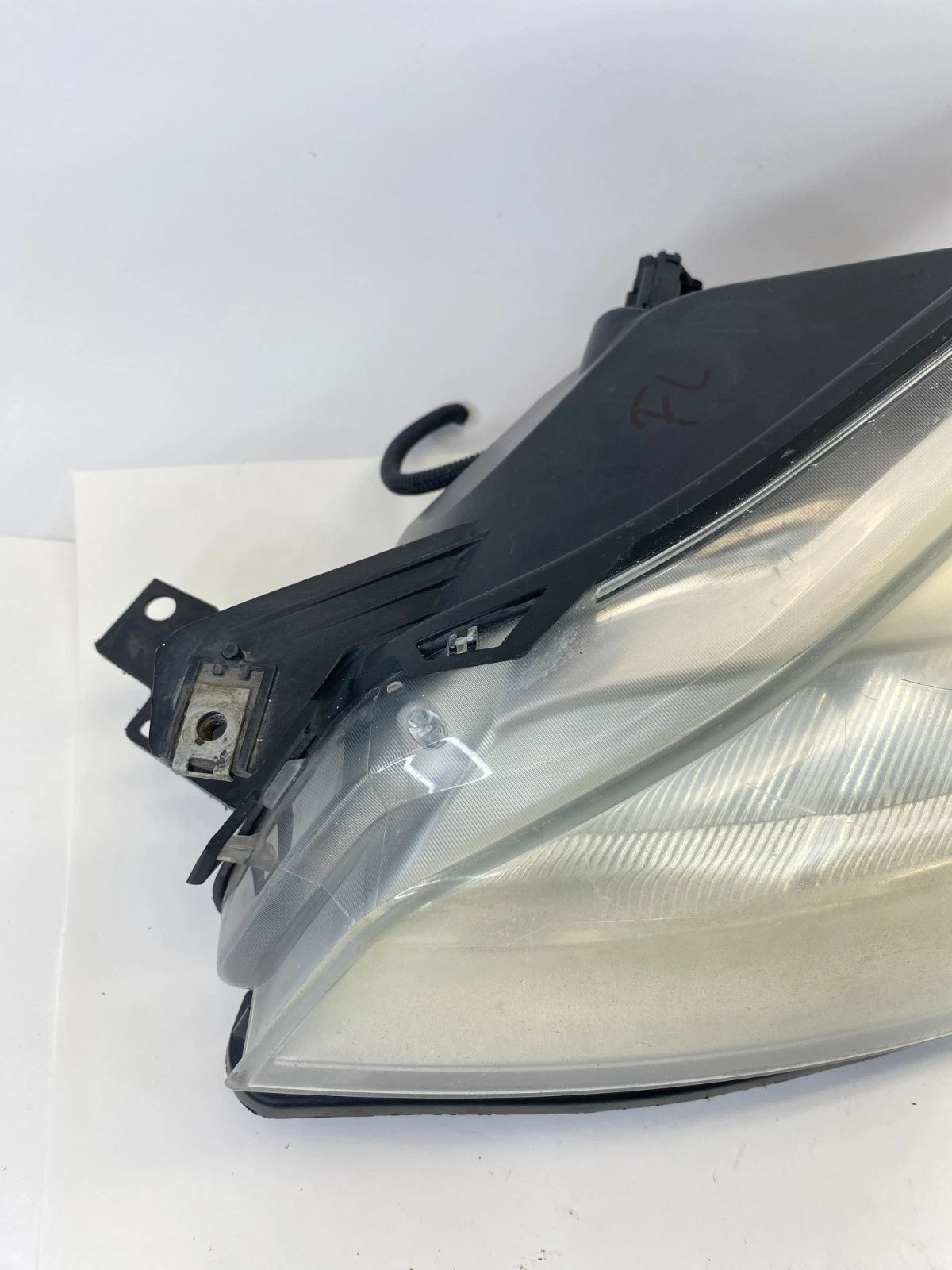 2013-2016 FORD ESCAPE LEFT DRIVER HALOGEN HEADLIGHT HEAD LAMP OEM CJ54-13W030-A