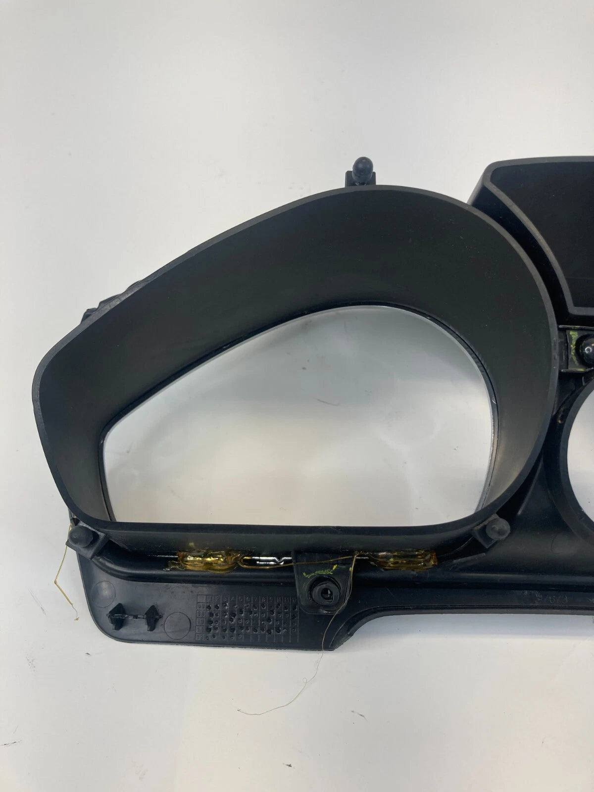 2009-2012 CHEVROLET TRAVERSE DASH SPEEDOMETER CLUSTER BEZEL TRIM 20836170 OEM