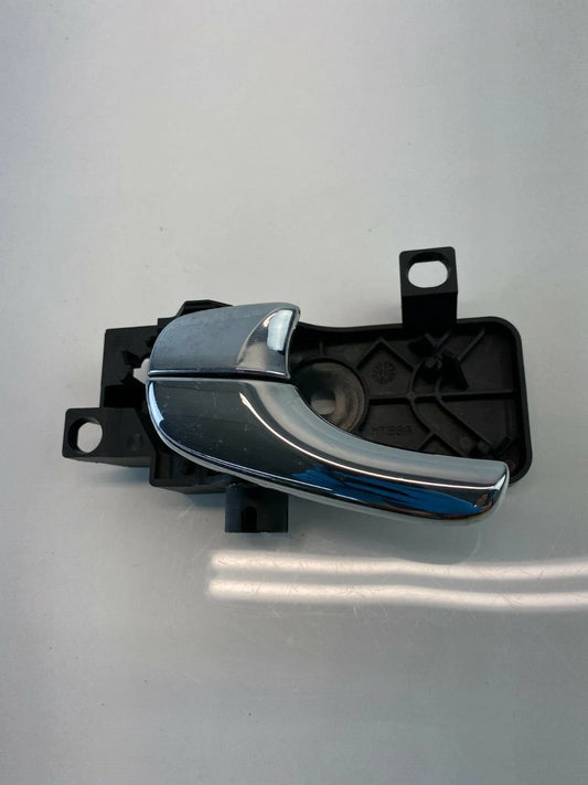 2003-2008 JAGUAR S-TYPE REAR LEFT SIDE INNER DOOR HANDLE RR LH 2R83-22601 OEM