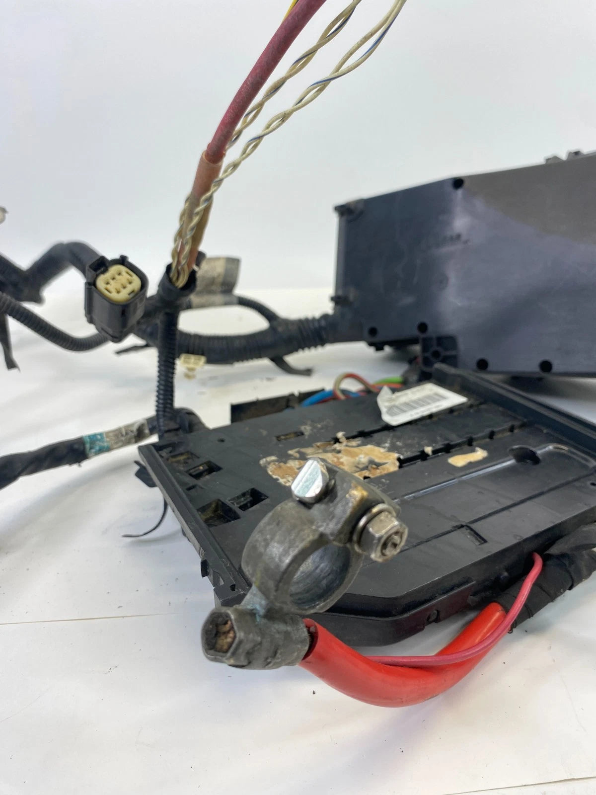 2013-2016 FORD ESCAPE 2.5L AT RELAY MODULE JUNCTION BLOCK CV6T-14K733 OEM