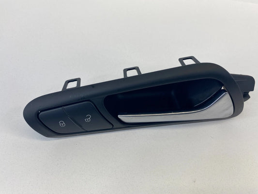 08-10 VOLKSWAGEN PASSAT FRONT RIGHT INNER DOOR HANDLE W/ LOCK SWITCH 3C2837114