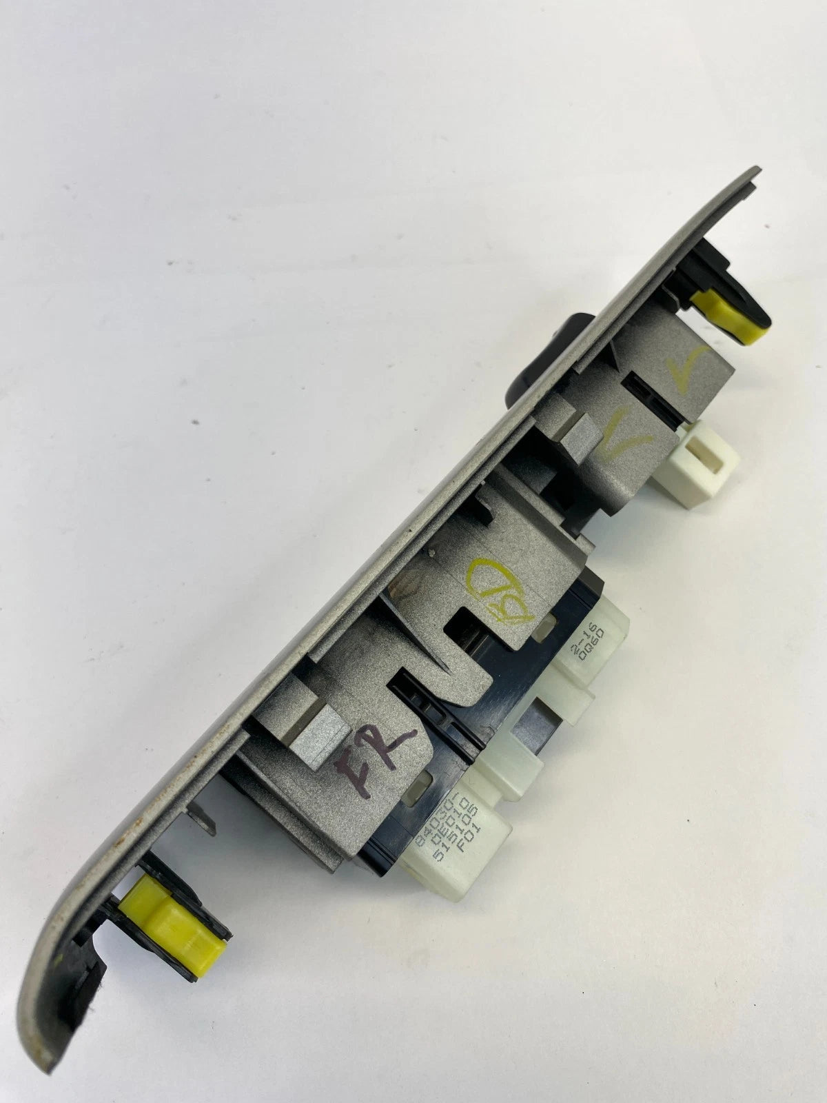 07-09 LEXUS RX350 FRONT RIGHT DOOR WINDOW & LOCK SWITCH W/ BEZEL 74230-0E010 OEM