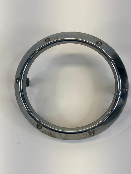2004-2007 TOYOTA HIGHLANDER FRONT FOG LIGHT LAMP BEZEL OEM FACTORY 81483-48010