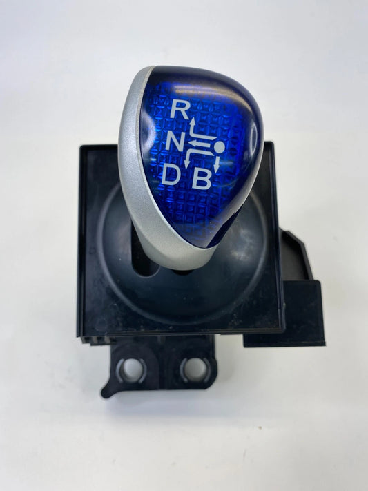 2010-2015 TOYOTA PRIUS AUTOMATIC TRANSMISSION SHIFT SHIFTER LEVER HANDLE 750583