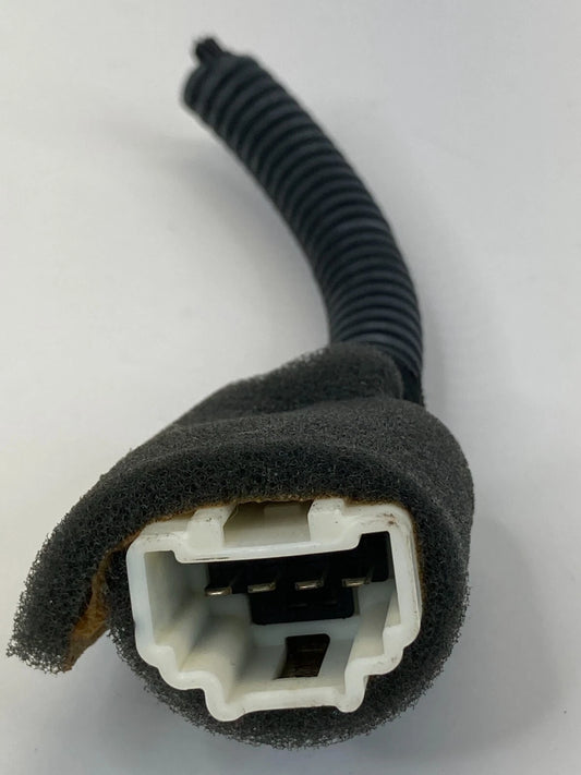 2003-2005 NISSAN MURANO REAR LEFT TAIL LIGHT TAILLIGHT WIRE PLUG CONNECTOR OEM