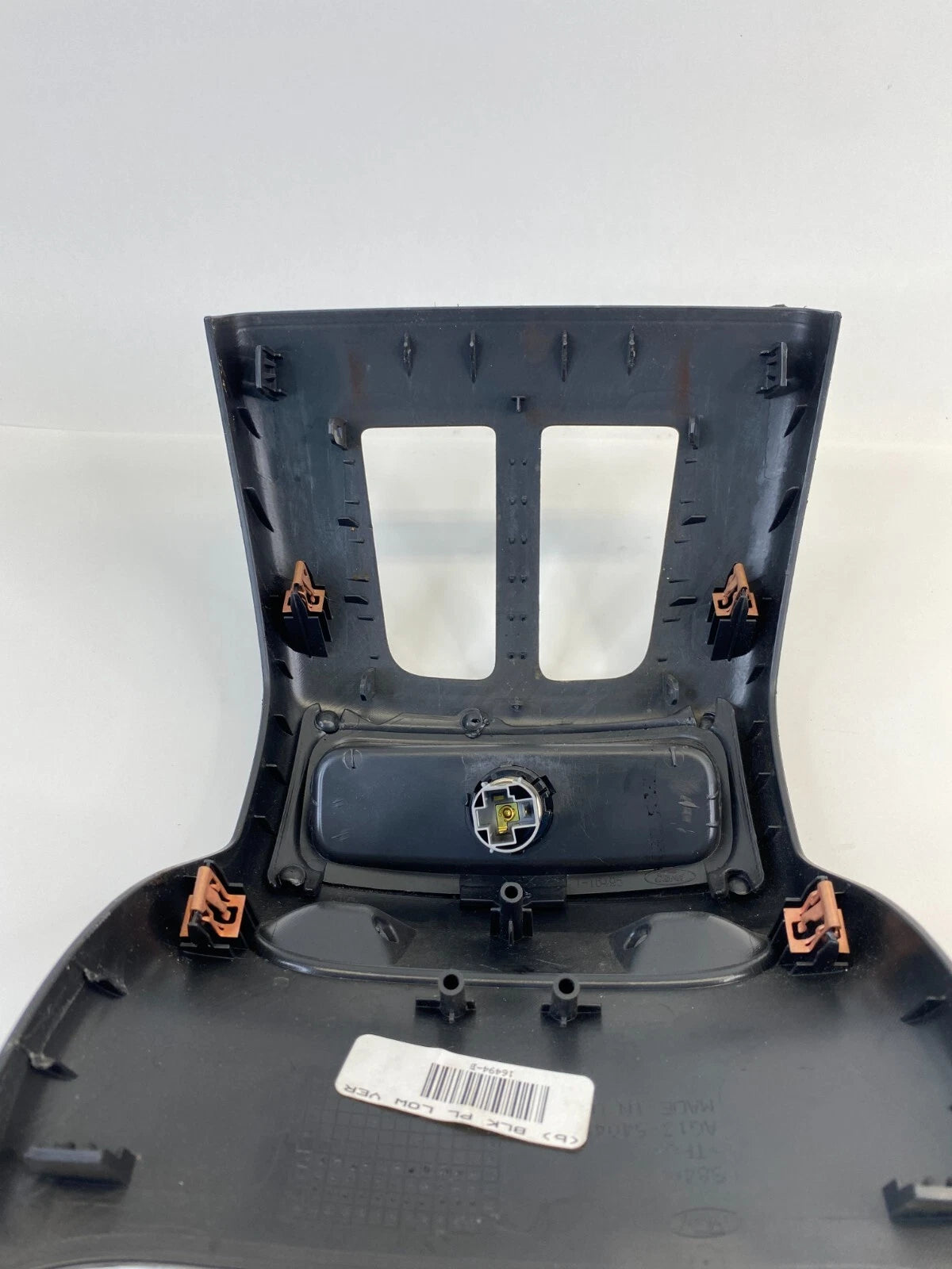 2010-2012 FORD TAURUS REAR CENTER CONSOLE COVER PANEL TRIM W SOCKET AG13-54045